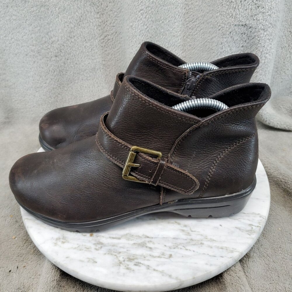 Skechers Shoes Womens Size 8.5 Chocolate Brown Leather Metronome Ankle Boots